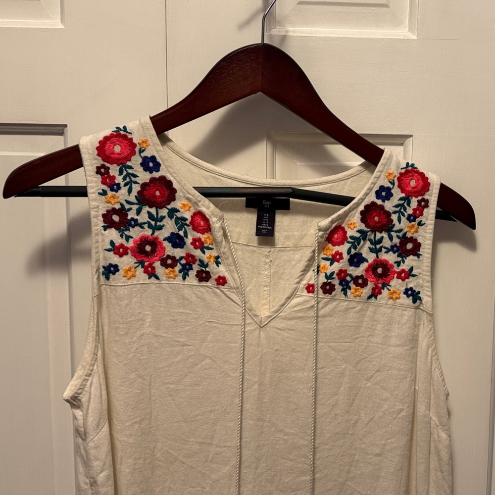 Floral Embroidered Cream GAP Dress